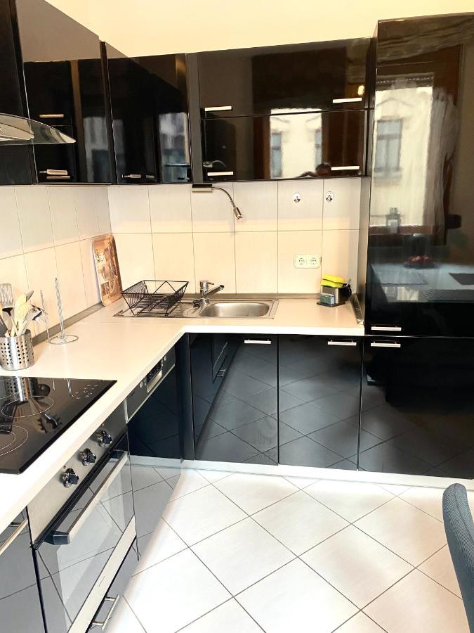 Budapest Heart By Gozsdu Apartment Ngoại thất bức ảnh